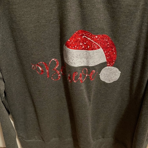 Cute Gray.sweat shirt with Santa hat and Believe on the front. Size Large - Picture 2 of 5